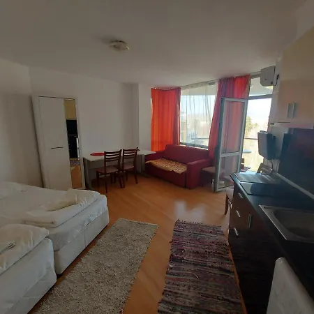 & Perla * Sluneční pobřeží